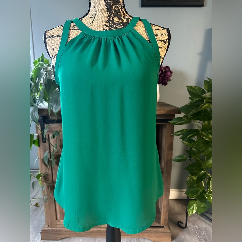 Express tank top.